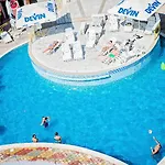 Party Golden Sands Hotel