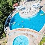 Party Golden Sands Hotel 3*