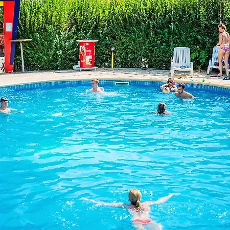 Party Golden Sands