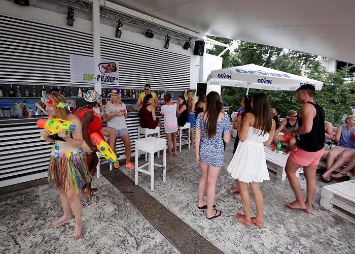 Szálloda Party Golden Sands