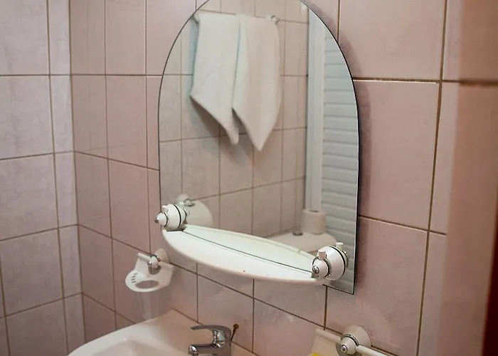 Party Golden Sands Szálloda 3*