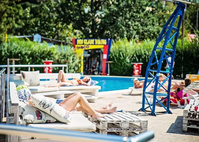 Szálloda Party Golden Sands