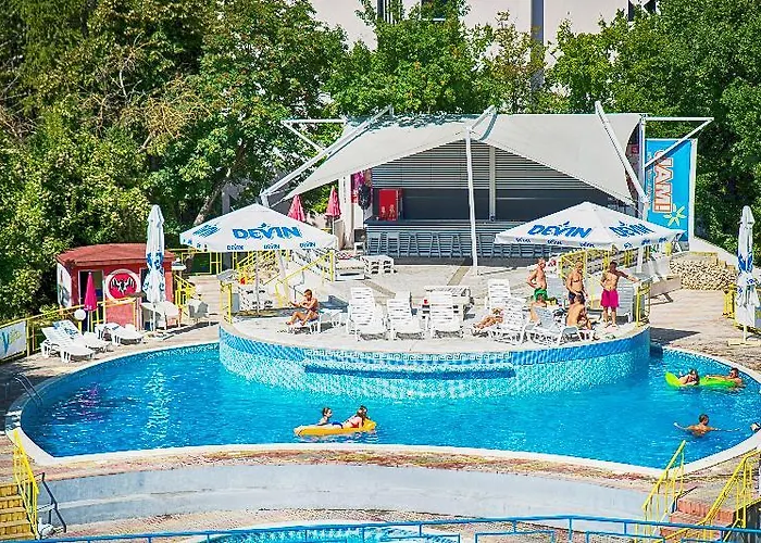 Szálloda Party Golden Sands 3*